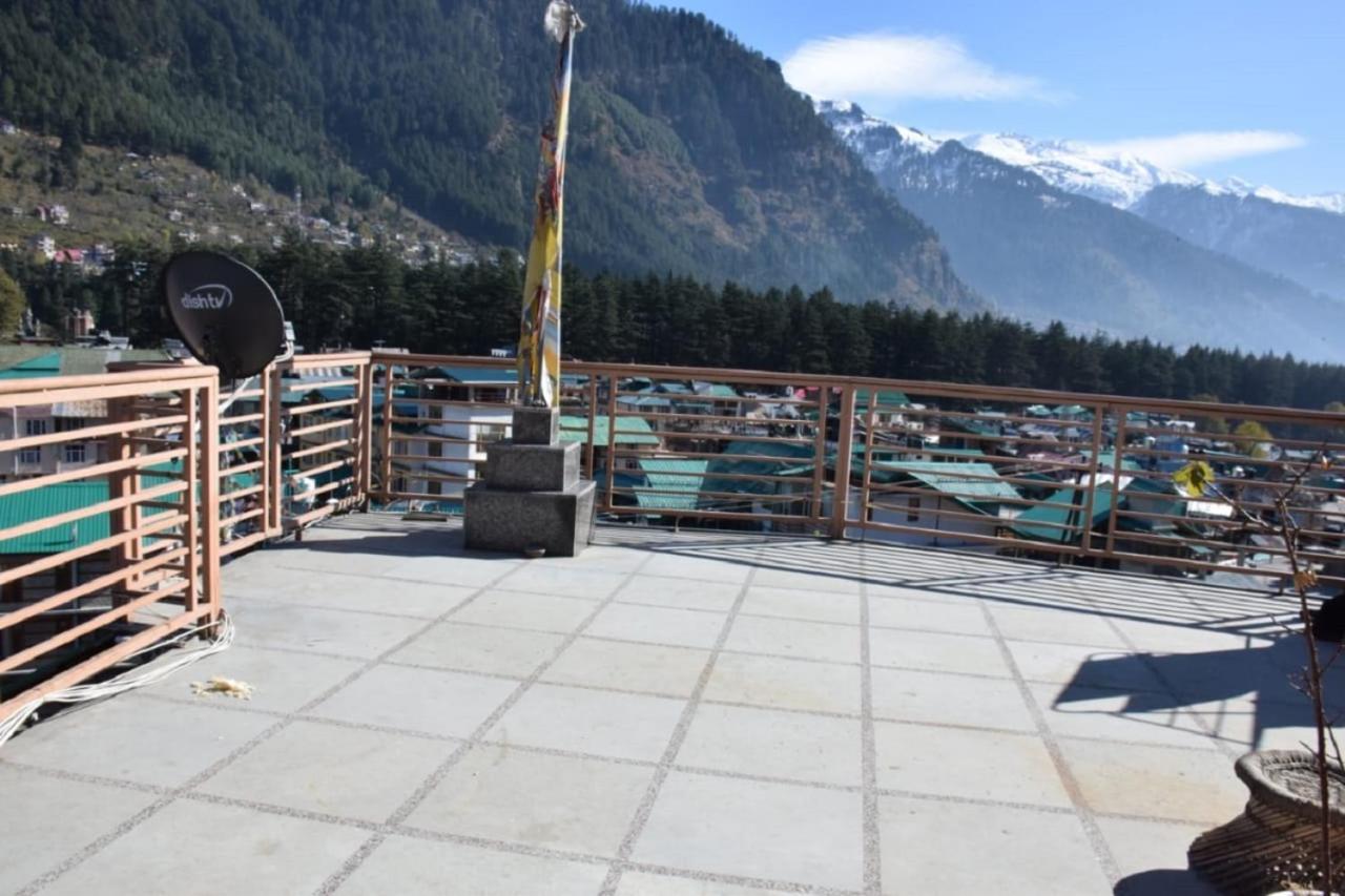 Hotel Nirmal Chhaya Manāli Exterior foto